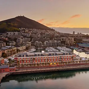 Cape Grace & Hotel