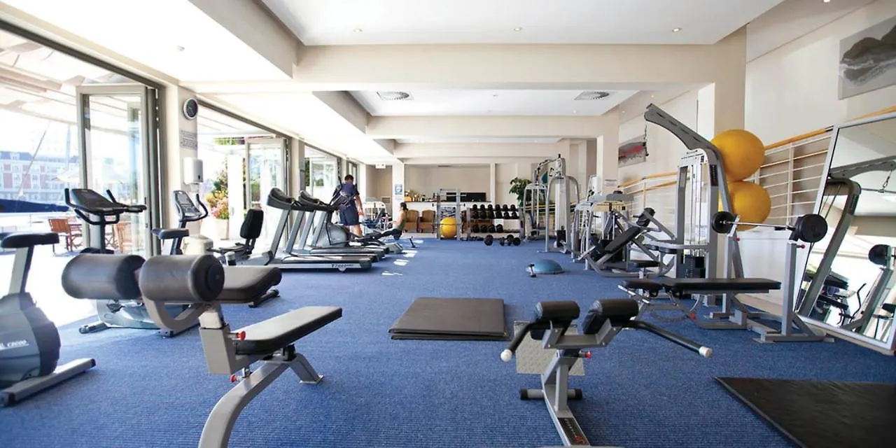 One Bedroom Apartment - Fully Equipped Waterfront Based, Va Marina Residential ケープタウン